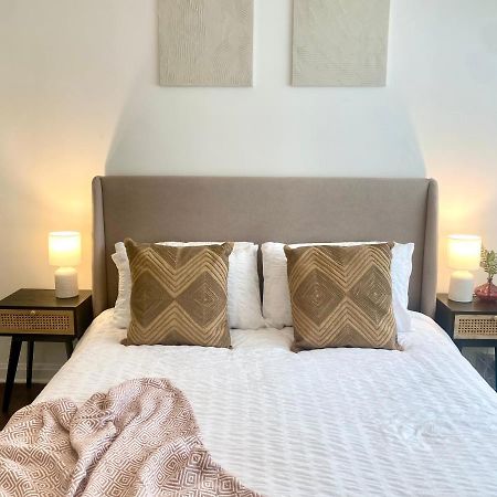 Newly Refurbished 2 Bedroom Apartment In South لندن المظهر الخارجي الصورة